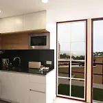 Apartment T1 - Sea View By Nazpina *