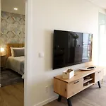 T1 - Sea View By Nazpina *