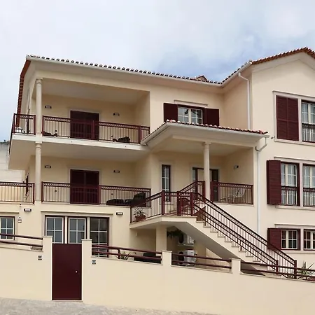 T1 - Sea View By Nazpina Apartment