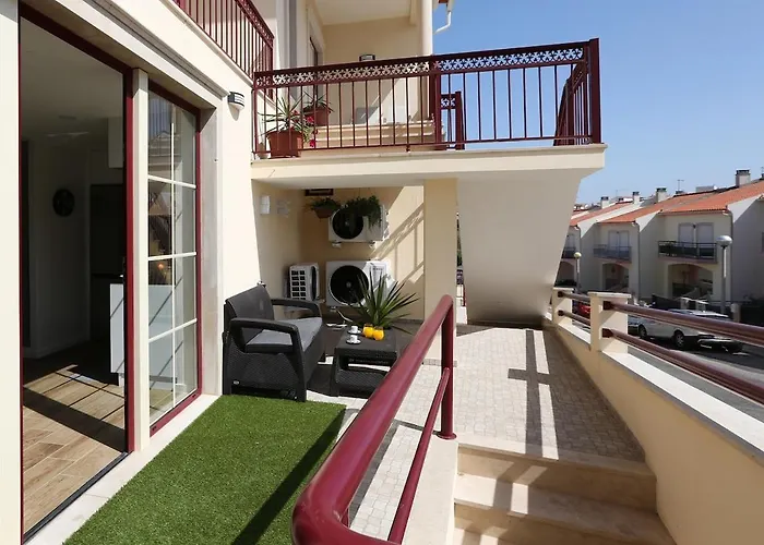 T1 - Sea View By Nazpina Lejlighed Nazaré