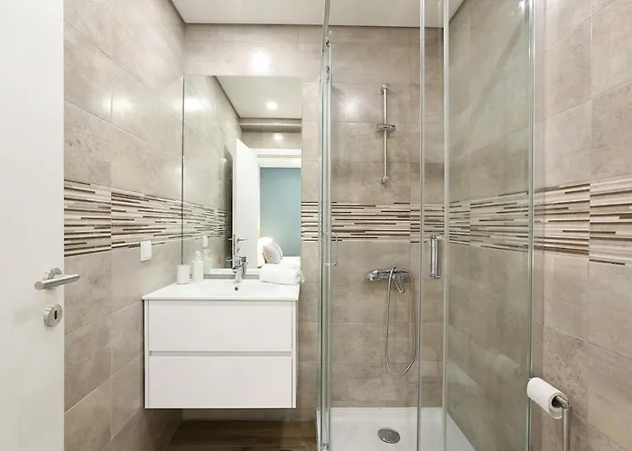 T1 - Sea View By Nazpina Lejlighed *